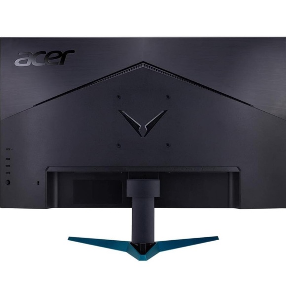 RTX 3060 Gaming Pc, 27” QHD Gaming Monitor, & Fury GT-EV3 steering wheel - Picture 5 of 7